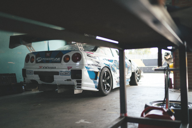 powertune_r34gtr_wtac_justinfox_behind