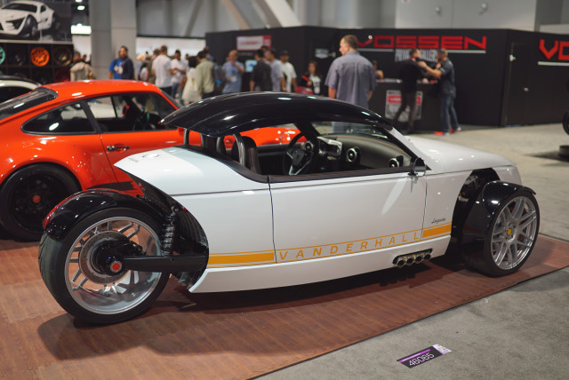 vanderhall2