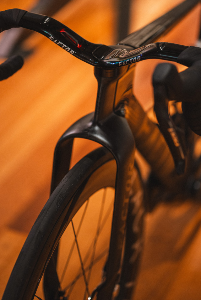 02_factor_one_jetcycles