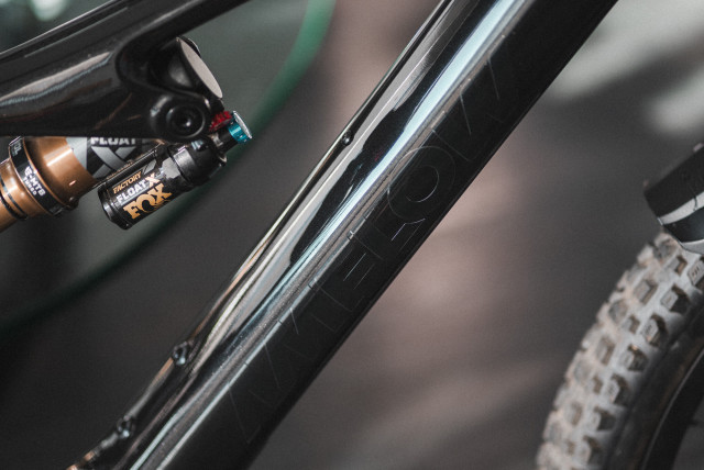 02_slik_decals_amflow