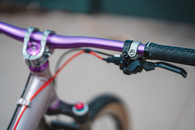 07_mongoose_1998_nx85