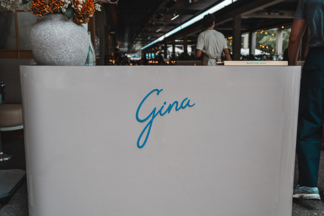 gina_italian_restaurant_01