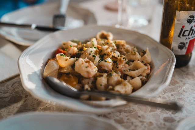 gina_italian_restaurant_02