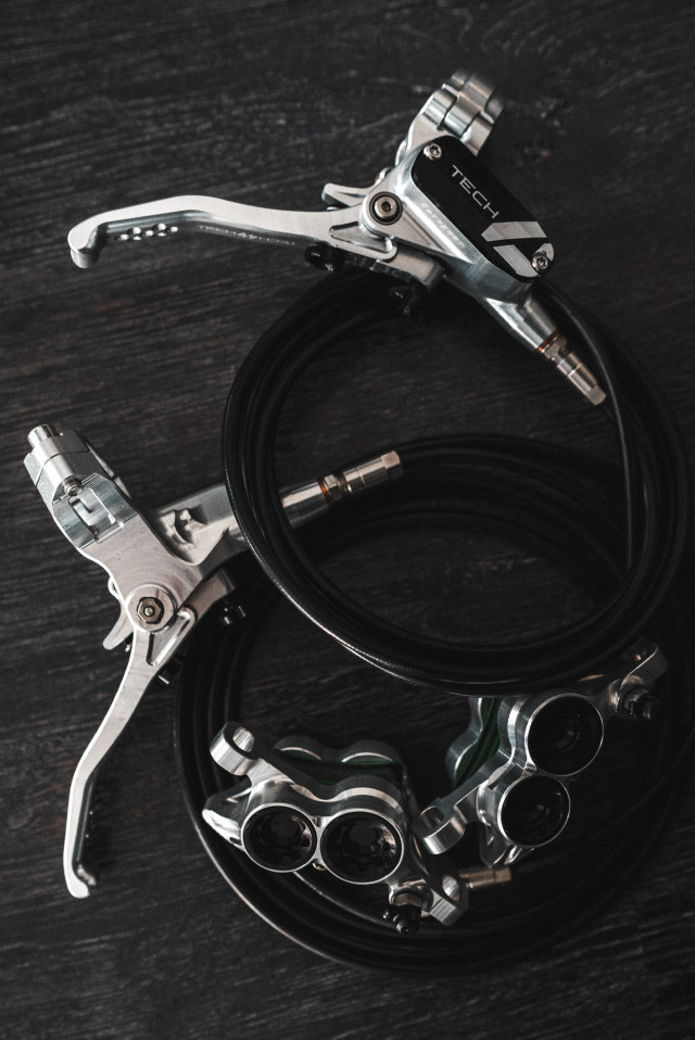 hope_tech_v4_brakeset