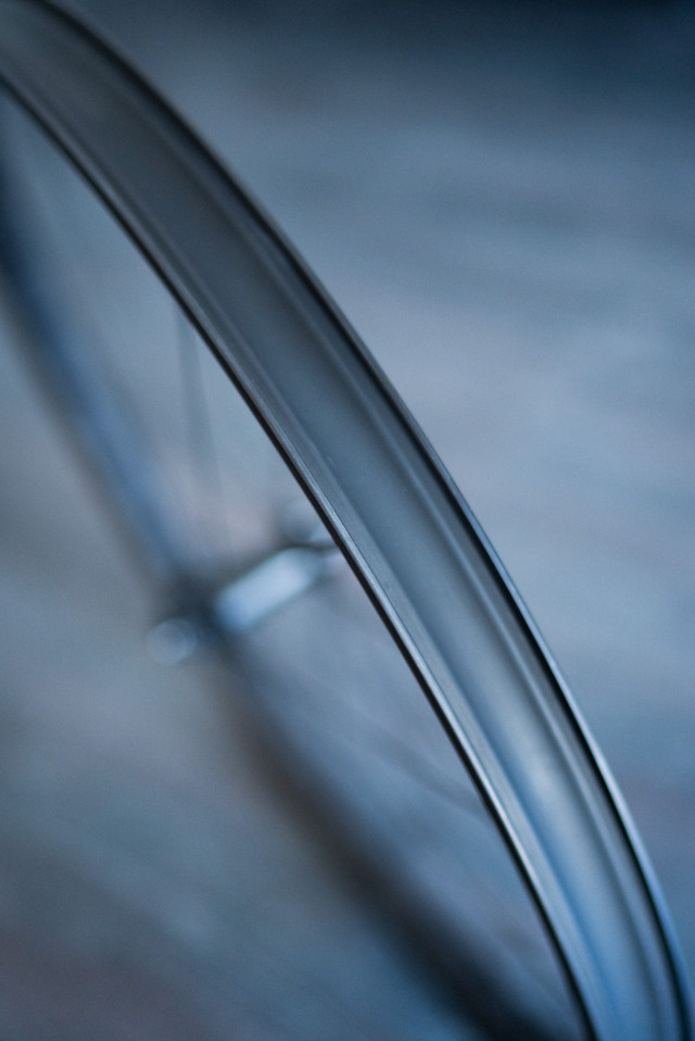 zen_carbon_bike_wheel_noholes