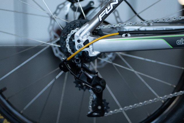 sram_7speed_gx_dh