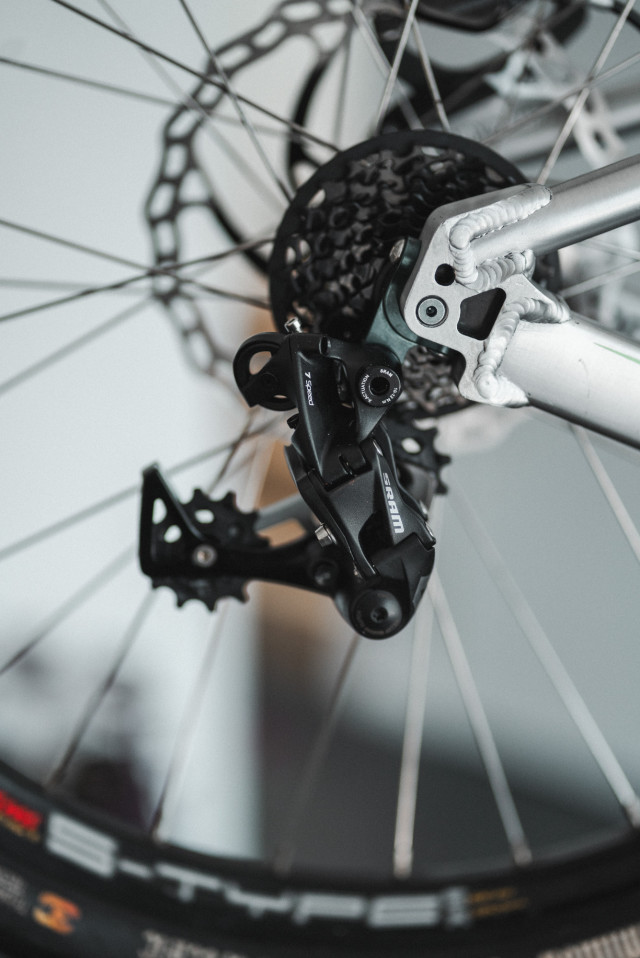 sram_gx_dh_7speed